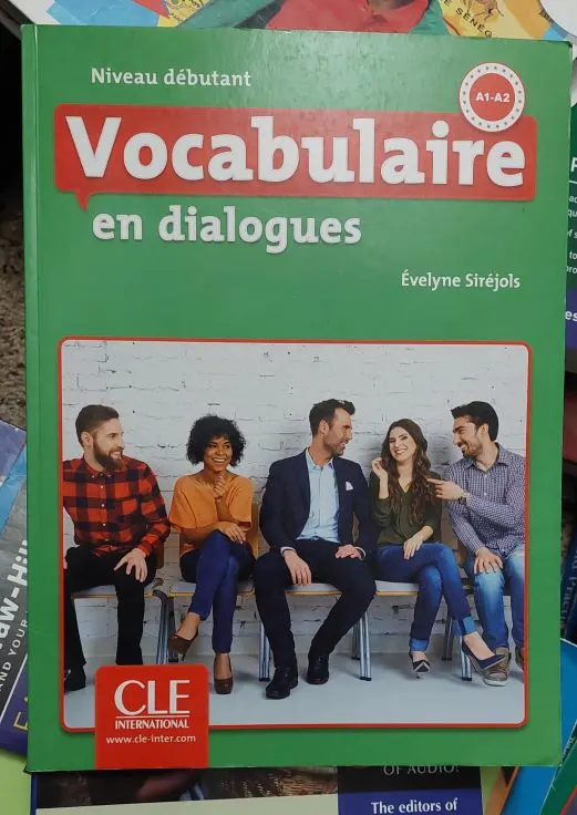 Vocabulaire en Dialogues A1-A2 Niveau D&eacute;butant